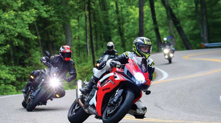A group of riders on the Tail of the Dragon