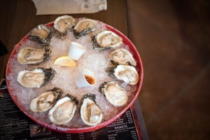surf-and-brew-Oysters